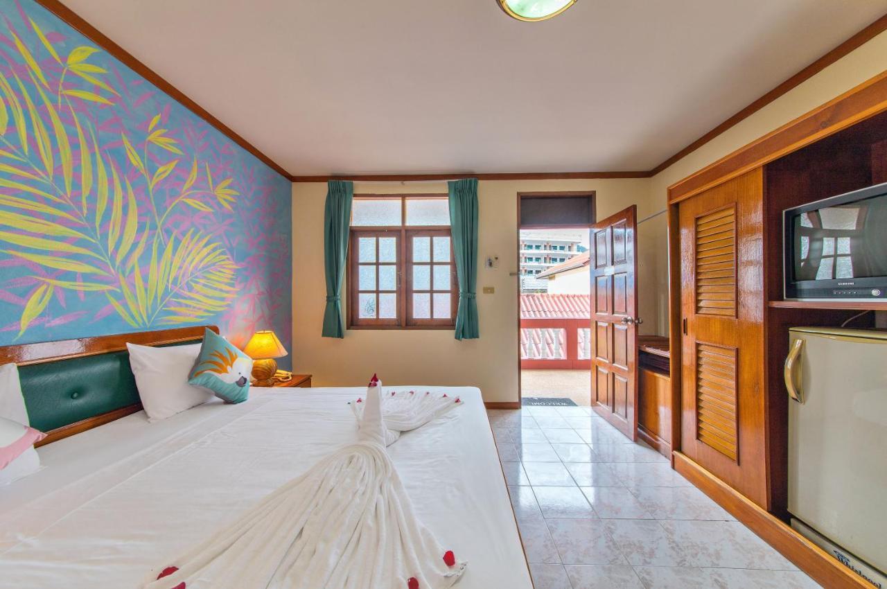 Panda Hotel Patong Eksteriør bilde